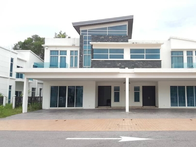 FREEHOLD CORNER, Double Storey Semi-D My Diva Homes @ Perdana Lakeview East, Cyberjaya