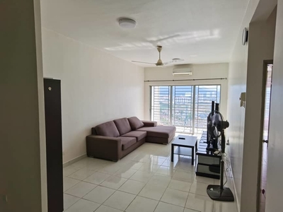 Good condition, ready move in unit,