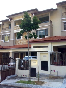 Never Stayed Before Unit, 3 Storey Terrace Link House for Sale, Bukit Permai Ampang, Selangor