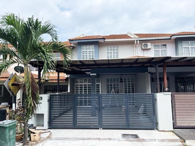 [Newly Refurbished | Extended] Two Storey Terrace @ Taman Mawar, Salak Tinggi, Sepang
