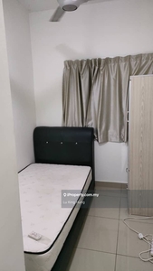 Parkhill Residence Single room without aircond near Apu for rent