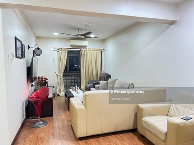 Pelangi Heights Nice Unit Renovated With Kitchen Cabinet For Sale