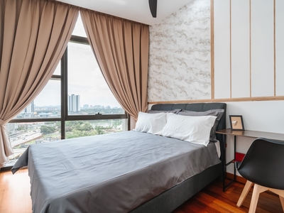 Premium Medium Room at The Azure Residences, Petaling Jaya Next To Paradigm Mall
