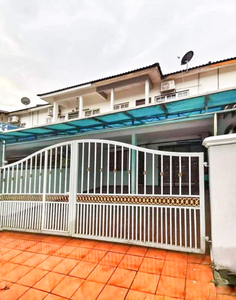 [Renovated] Two Storey Terrace @ Taman Jelok Indah