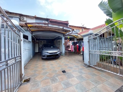 Taman Mawar, Bandar Baru Salak Tinggi, Sepang, Selangor, Double Storey Intermediate Terrace House [Renovated]