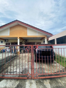 Taman Nusari Bayu , Bandar Sri Sendayan, Sremban, Negeri Sembilan, Single Storey Intermediate Terrace House