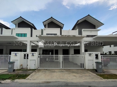 Terrace House For Auction at Hijayu 2