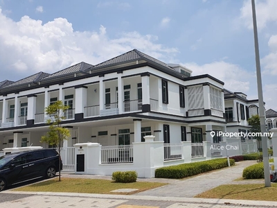 2 Storey Terrace Merrydale type 8/D Eco Majestic Semenyih for sale