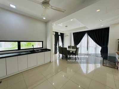 End Lot & Fully Furnished!! Minat? Lets View, Suitable, Can Booked!!