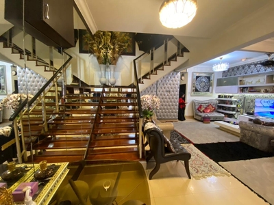 For Sale : 2.5 Storey Terrace House Duta Kensington, Dutamas