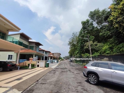 Freehold 3.5 Storey Semi D in Greenview Heights @Taman Yarl