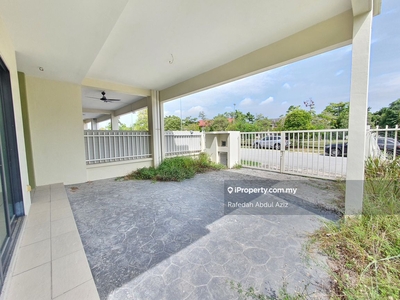 Freehold & Corner Lot, Facing Playground & South, Guarded & Near Klia