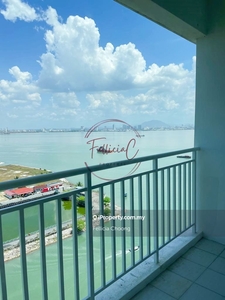 High Floor Unit with Beautiful Seaview for Sale at an Attractive Price