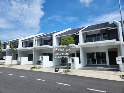 New Unit 2 storey Tamansari Dahlia Rawang