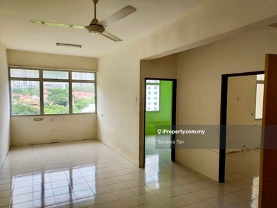 Permai Ria Apartment @ Tanjung Bungah- Mid-floor Unit, Partial Seaview