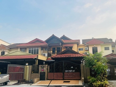 RENOVATED & FACING OPEN, Double Storey Terrace House In Bandar Tun Hussein Onn (BTHO), Cheras - Spacious Master Bedroom