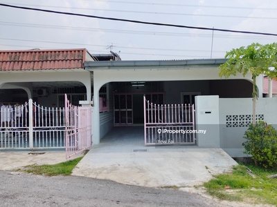 Single Storey House For Rent At Taman Megaway