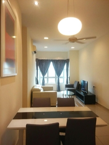 Zennith Suites Service Apartments Jalan Kebun Teh, Larkin / Middle Floor / 3 Bedroom