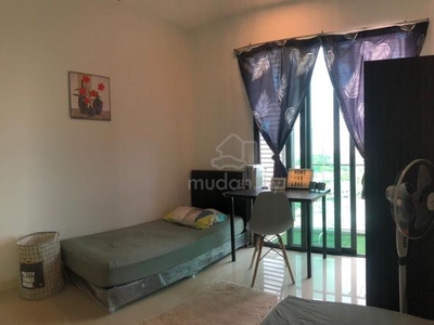 All female Room for rent in Danau Kota Suite Setapak include utilities