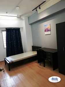 [For students and working adult that want to rent a room in sri petaling]