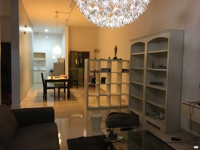 Middle Room at Cova Suites, Kota Damansara