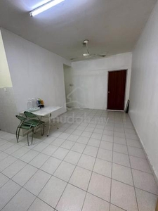 Nusa Perdana Services Apartment, Gelang Patah /Fully furnished