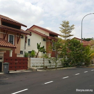 Renovated Double Storey Bungalow, Bandar Enstek, Negeri Sembilan