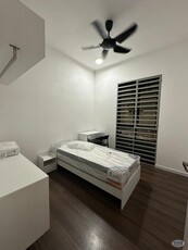 Fully Furnish Middle Room at Batu Kawan, Seberang Perai | Near IKEA