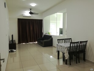 Fully furnished master room (swimming pool view) @Sg Ara, Penang