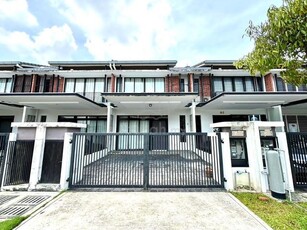 FULLY FURNISHED RENOVATED ❗ Double Storey Elmina Valley 1 @ Shah Alam