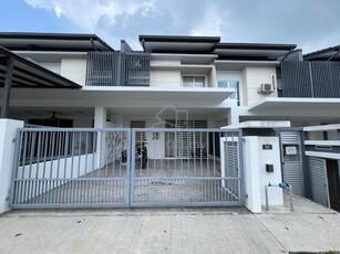 [Renovated Unit] 2 Sty Terrace House , Garland ,Kota Emerald , Rawang