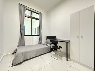 Setia Tropika Kempas Fully Furnished Single Room with Aircond✨