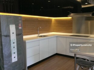 Brand New Fully Furnished Studio in Symphony Tower For Sales