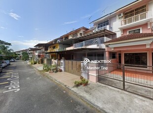 Kulai 3 Storey House Jalan Camar Bandar Putra Renovated Unblock View G&G