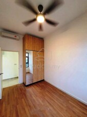 *MIDDLE ROOM [PARTLY-FUR] Lakeville Residence KEPONG KL City CONDO MRT
