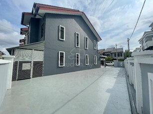 Spacious Land Corner Lot 2 Storey Terrace Puncak Saujana Kajang