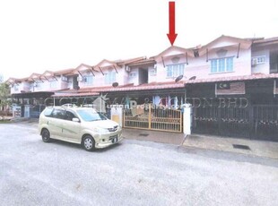 Terrace House For Auction at Antara Gapi