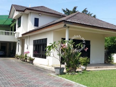 Freehold double Storey Banglow at Mansion Park,Ipoh