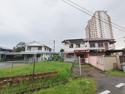 Green Road Kuching Double Storey Semi Detached House