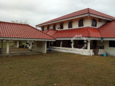 Villa 2 Tingkat Dekat Pantai Air Tawar, Besut, Terengganu