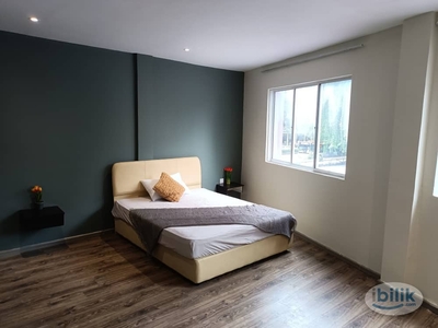Co-Living Middle Room with private bathroom @Jalan Pahang Kl❤️