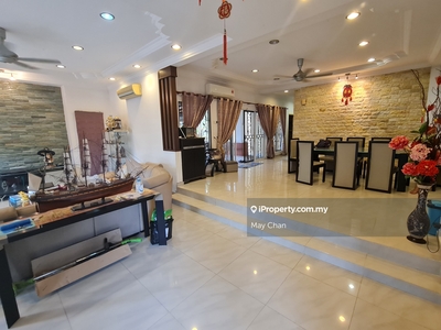 Double storey bungalow at Sg Long