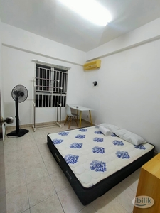 Fully Furnish Private Medium Room D'Aman Ria, Ara Damansara for rent, 5-min walking distance to LRT Lembah Subang
