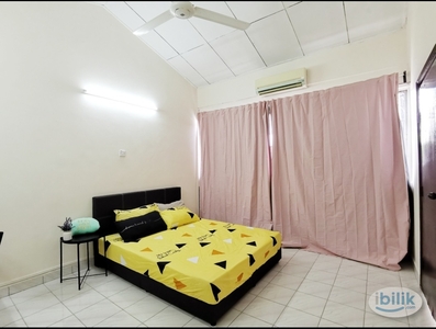 9 Mins MRT Landed Master Room with Private Bath near UCSI & MRT at Taman Connaught, Cheras