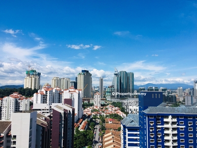2 Bedrooms With Amazing KL Skyline View For Sale