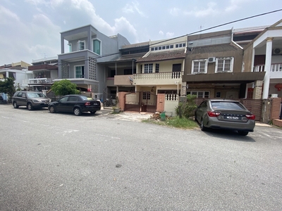 2.5 Stry Terrace House Ampang