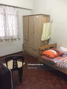 Ayer Itam Lorong Semarak Api 520sf 2-Bedrooms flat Renovated Furnished