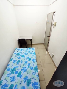 Beside SEGI UNI MRT Single bedroom at Casa Residenza@ Kota Damansara