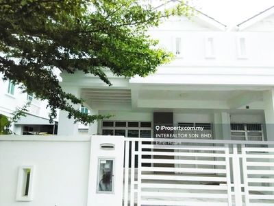 Botanica C T, Double Storey Terrace House Corner for Sale