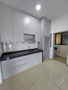 Condo For Rent B11 Parkland Residence Cheras, 872sf, Kitchen Cabinet, Aircond, Water Heater, Window Curtain